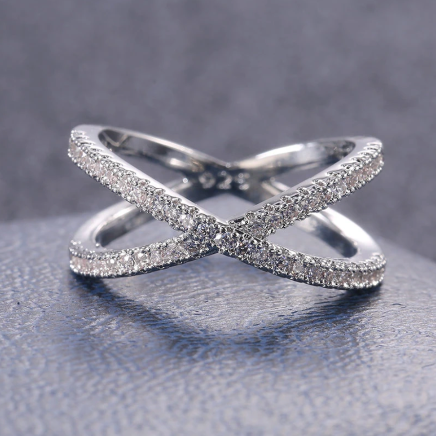 Criss Cross Ring